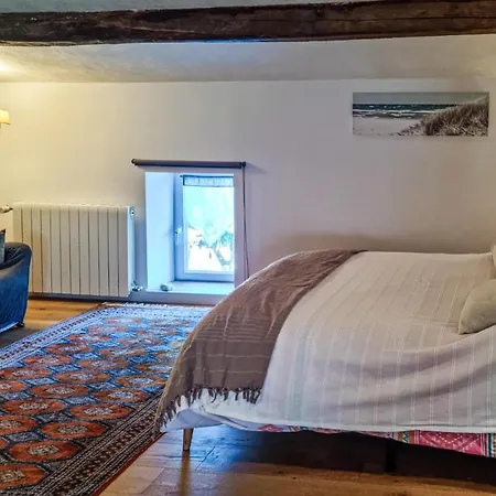 2 Bedroom Lovely In * Saint-Just-Luzac